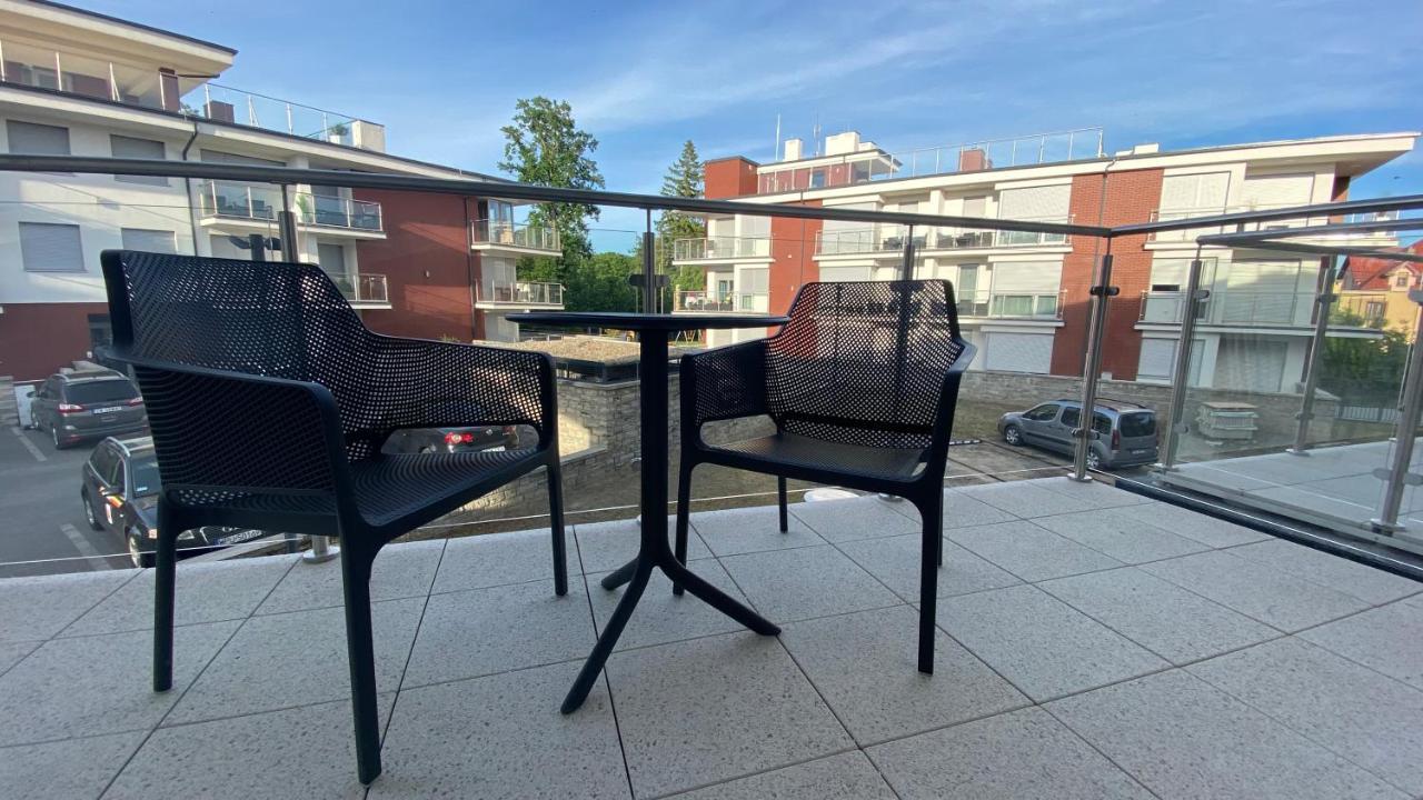 Apartament Magma Z Basenem Morska Klifowa Rewal Exterior foto